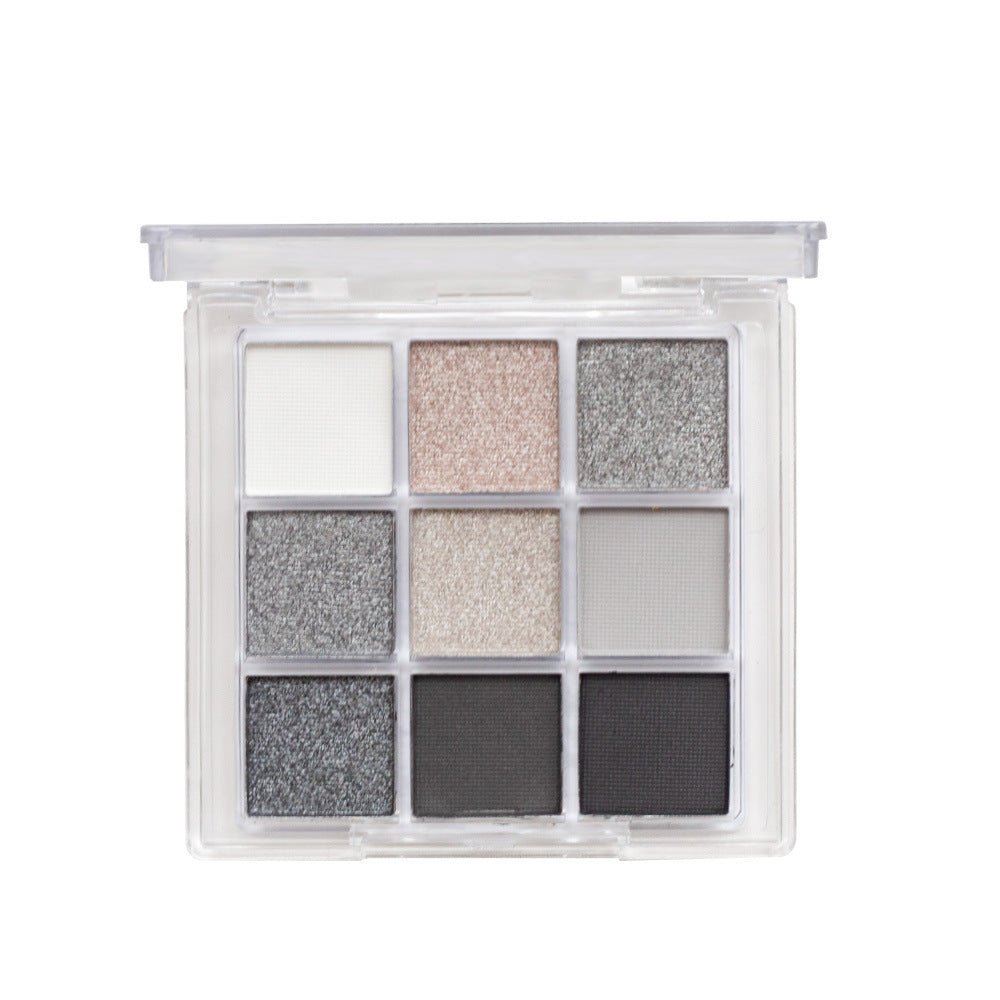 Schwarze Lidschattenpalette mit neun Farben