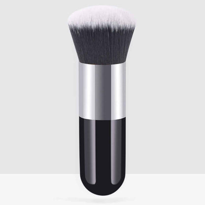 Chubby Makeup Brush for Foundation and Powder