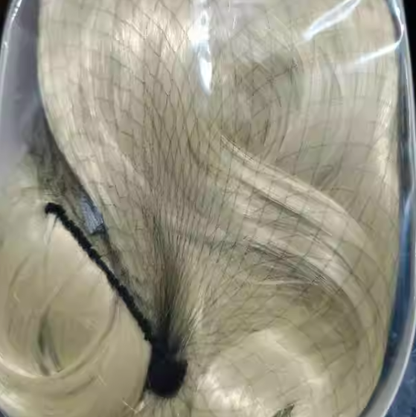 Kunsthaarperücke mit Spitzenansatz, lange Locken