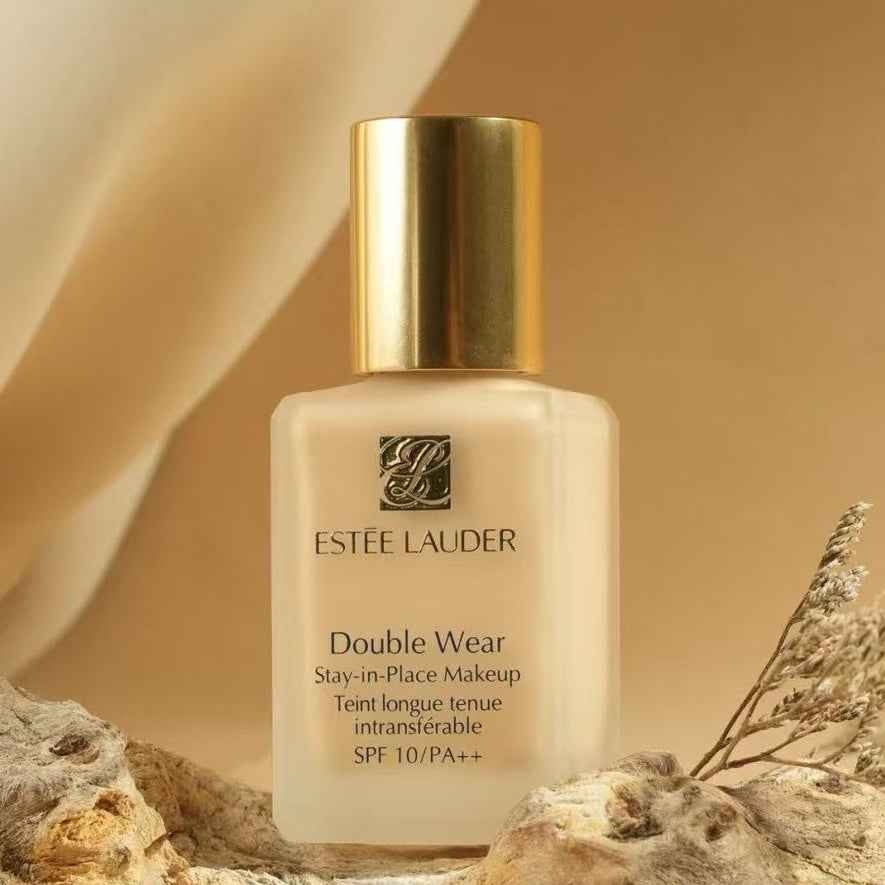 Esisg Lagader liquid foundation